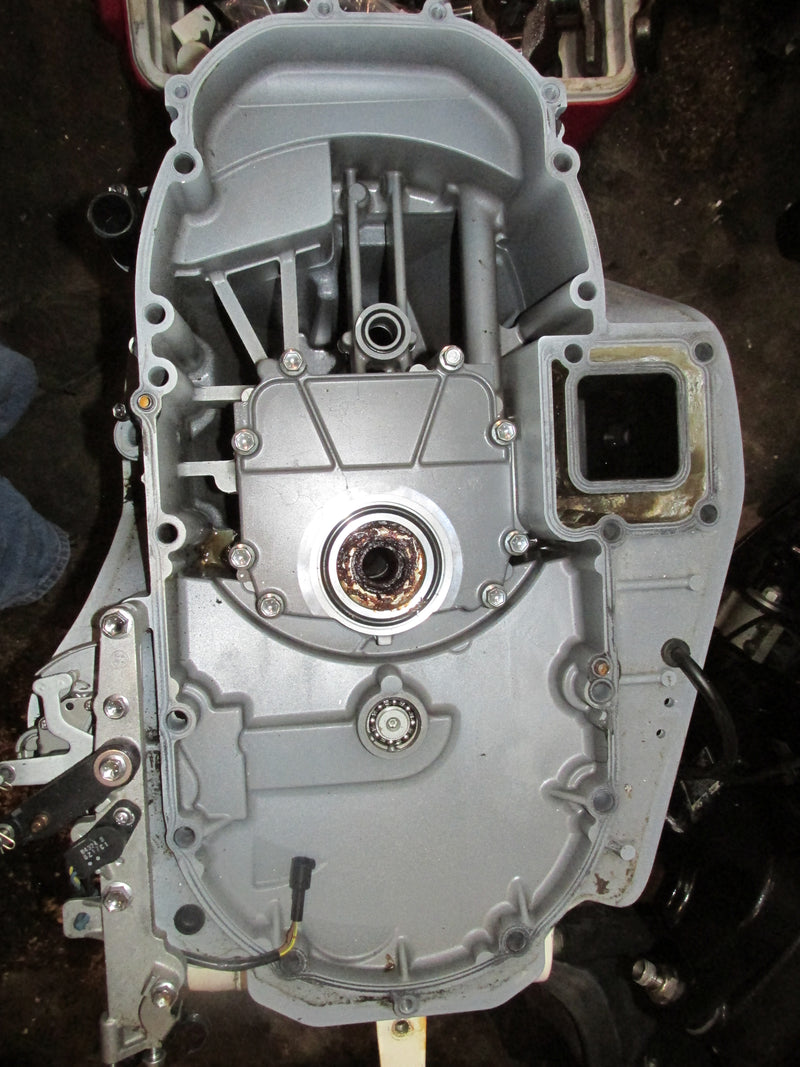 Suzuki DF200A 200hp 4 Stroke Outboard 25" Shaft Midsection