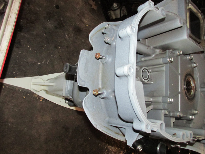 Suzuki DF200A 200hp 4 Stroke Outboard 25" Shaft Midsection
