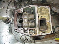 Load image into Gallery viewer, Yamaha 90hp 2 stroke outboard 20" mid section
