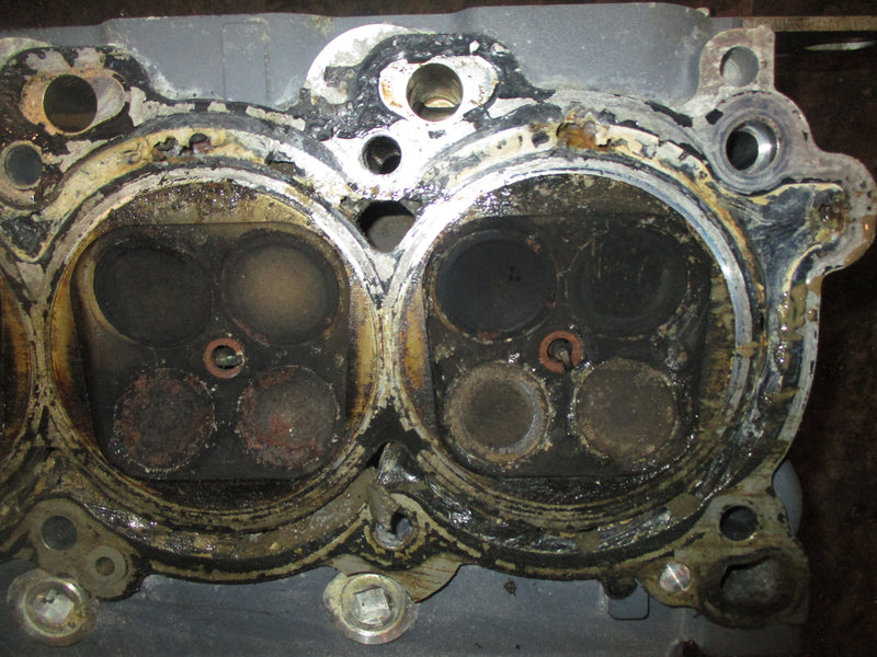 Yamaha 200hp 4 stroke outboard starboard cylinder head