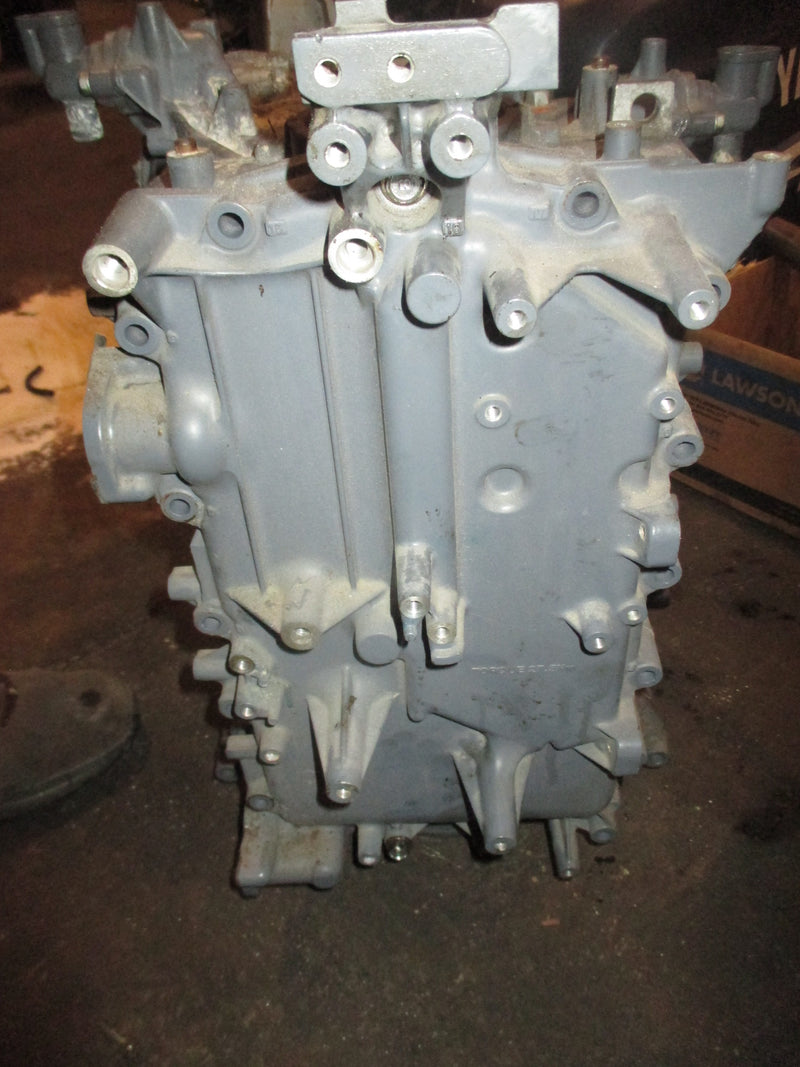 Yamaha 225hp 3.3L 4 Stroke outboard Crankcase Block (Parts)