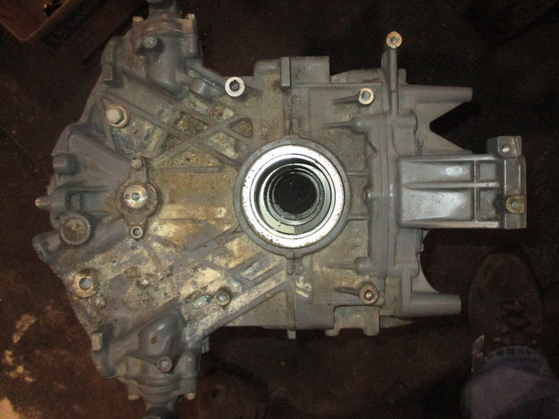 Yamaha 225hp 3.3L 4 Stroke outboard Crankcase Block (Parts)