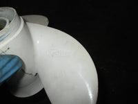Load image into Gallery viewer, Yamaha 8hp 2 stroke outboard aluminum propellor (8 1/2x7 1/2-N)
