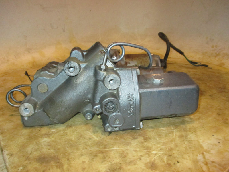 Yamaha 150hp Precision Blend 2 stroke outboard tilt trim unit