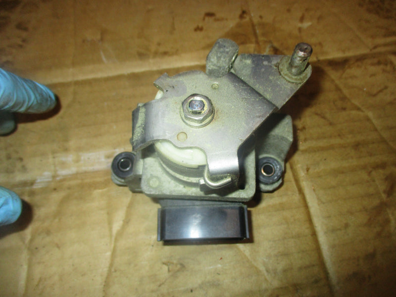 Yamaha 250hp 4 stroke 3.3L outboard throttle position sensor (6P2-8A410-00-00)