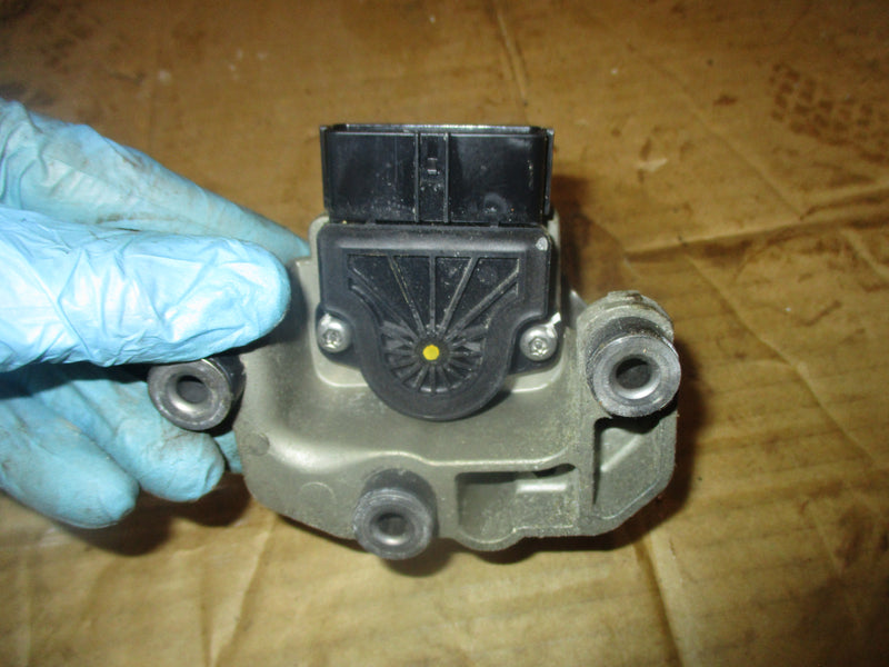 Yamaha 250hp 4 stroke 3.3L outboard throttle position sensor (6P2-8A410-00-00)