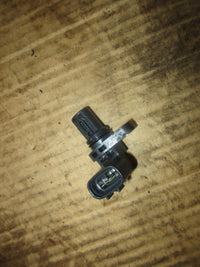 Load image into Gallery viewer, Suzuki DF70A 70hp 4 stroke outboard Cam position sensor 332200-58J20
