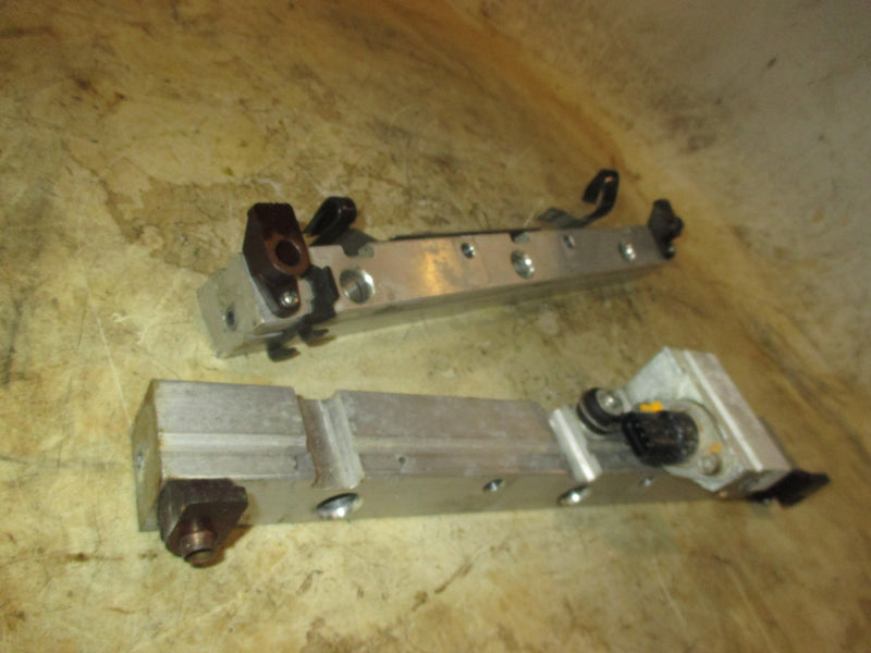 Yamaha 300hp HPDI 2 Stroke outboard fuel rail set (60V-13161-00)