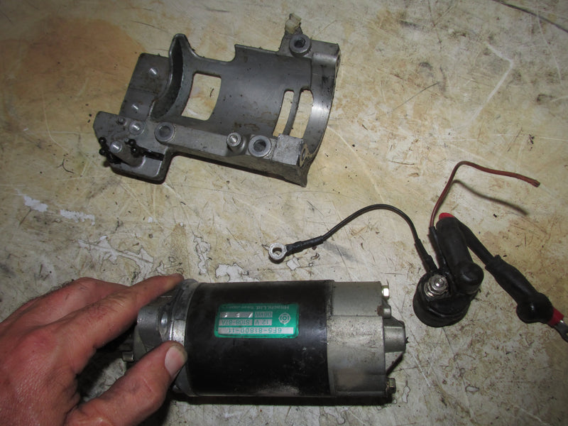 Yamaha 30hp 2 Stroke Outboard Starter and relay bracket (6F5-81800-11)