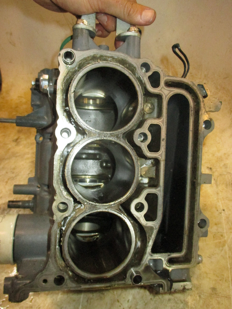 2007 Suzuki DF50 50hp 4 stroke outboard Crankcase Block