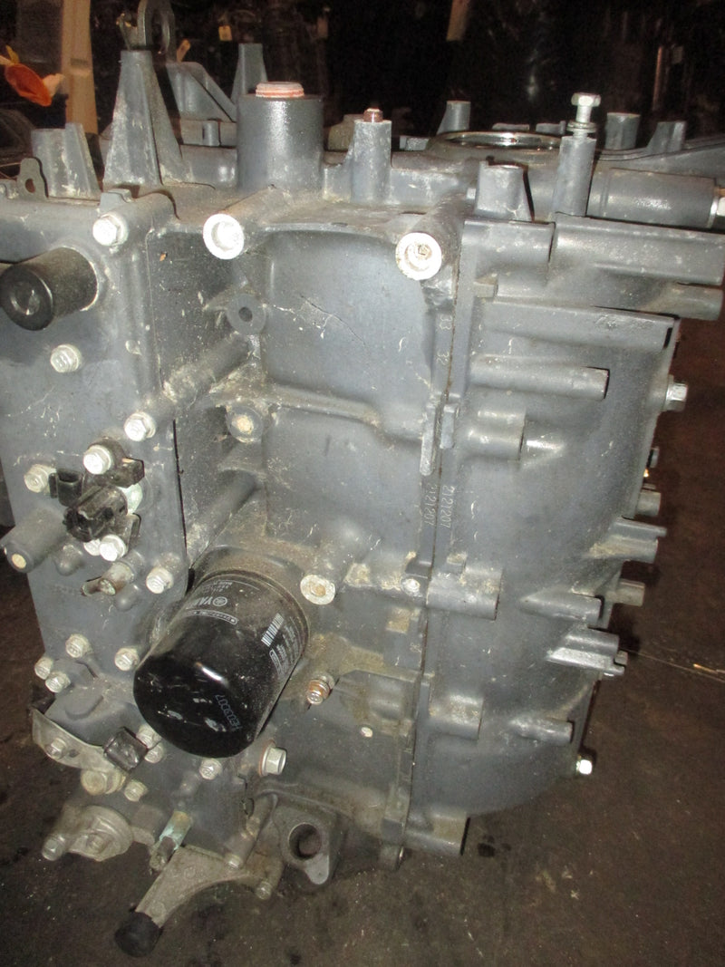 Yamaha 115hp 4 Stroke outboard Crankcase Block (67F-01)