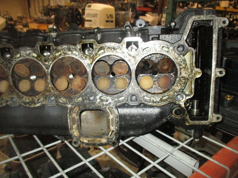 Mercury Verado 300hp outboard cylinder head (880536A)