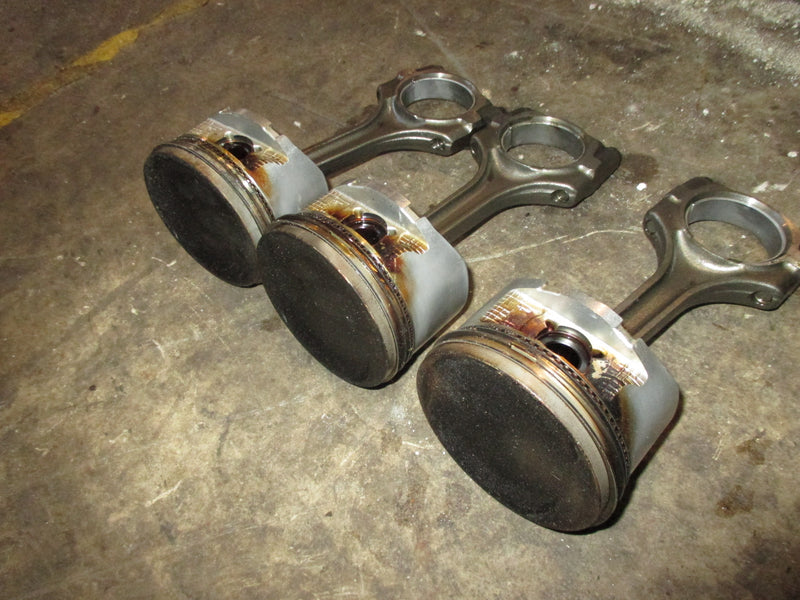 Honda BF130A 130hp outboard piston and rod set of 3 (ZW5)