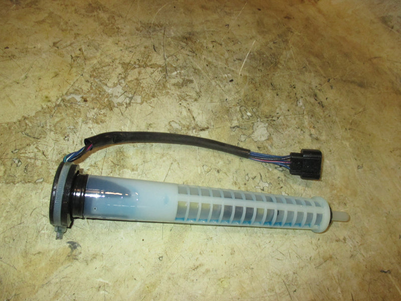 Yamaha 300hp HPDI 2 Stroke outboard oil tank sensor (6E5-855720-05-00)