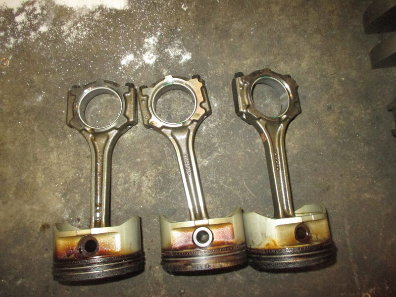 Yamaha 115hp 4 Stroke outboard Piston and Rod Set of 3 (68V-00)