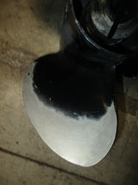Load image into Gallery viewer, Johnson/Suzuki 90 hp 4 stroke outboard aluminum propeller
