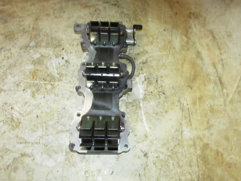 Yamaha 90hp 2 Stroke Outboard Intake Manifold and reeds (688-13610-00)