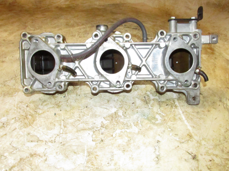 Yamaha 90hp 2 Stroke Outboard Intake Manifold and reeds (688-13610-00)