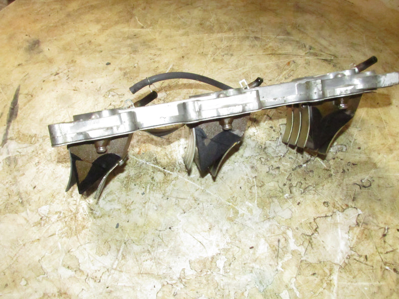 Yamaha 90hp 2 Stroke Outboard Intake Manifold and reeds (688-13610-00)