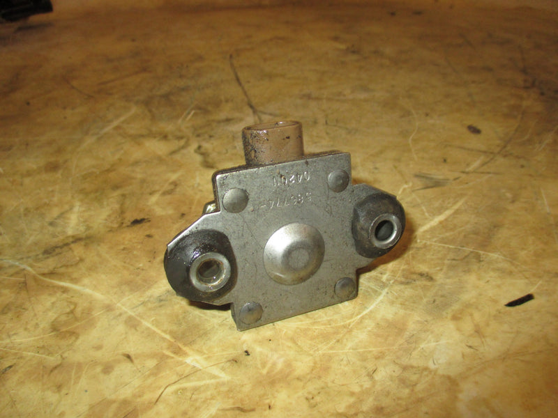 Evinrude Etec 50hp outboard starter relay (586774)