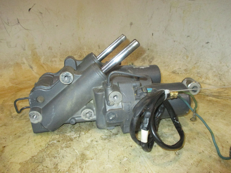Yamaha 300hp HPDI 2 Stroke outboard tilt trim unit