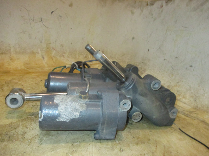 Yamaha 300hp HPDI 2 Stroke outboard tilt trim unit