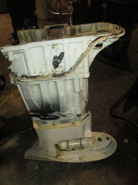 Load image into Gallery viewer, Johnson / Suzuki DF 90- 140 hp 4 stroke outboard 25" Mid Section
