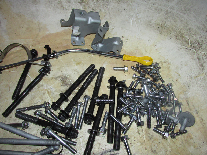 Suzuki DF200A 200hp 4 Stroke Outboard Miscellaneous Bolt Set