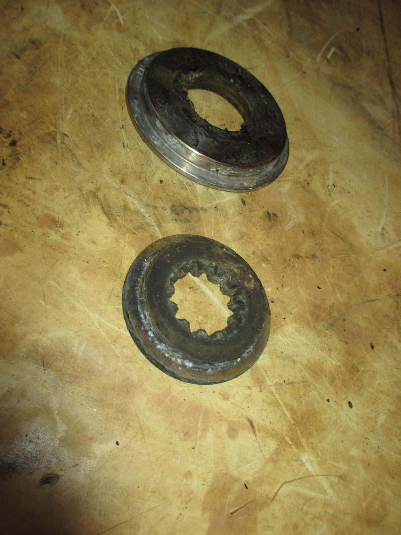 Evinrude Etec 50hp outboard thrust washer set (127084-315810)