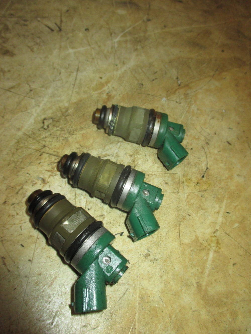 2007 Suzuki DF50 50hp 4 stroke outboard Fuel Injector Set (15710-87J00)