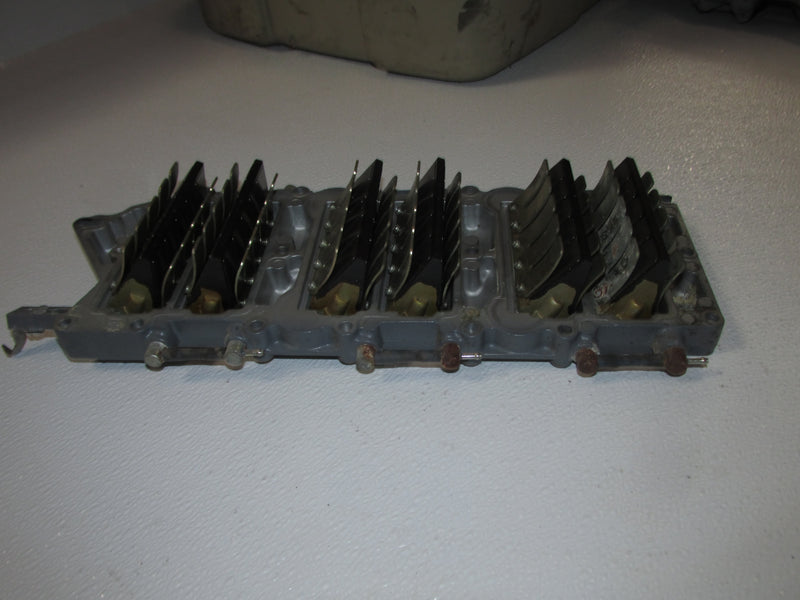 Yamaha 200hp HPDI 2 Stroke Outboard Intake manifold/reeds (65L-13610-01-00)