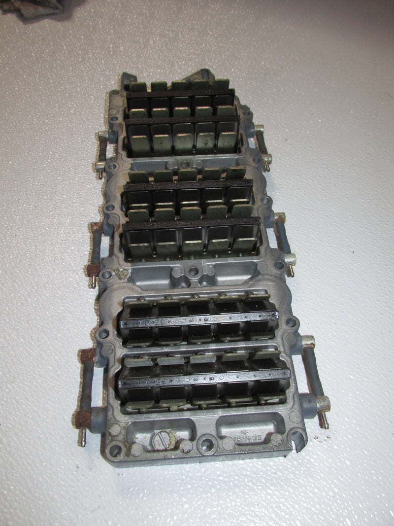 Yamaha 200hp HPDI 2 Stroke Outboard Intake manifold/reeds (65L-13610-01-00)