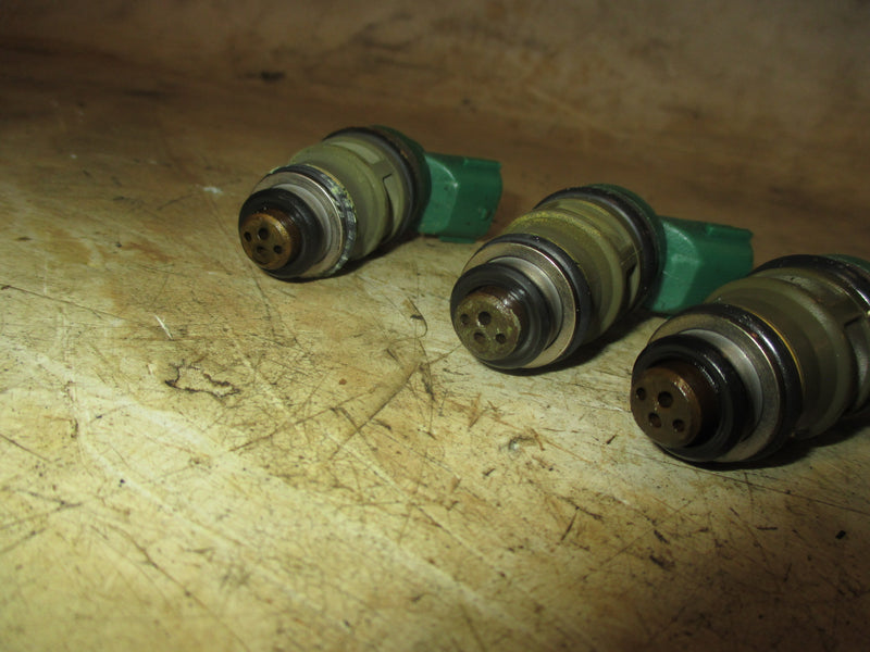 2007 Suzuki DF50 50hp 4 stroke outboard Fuel Injector Set (15710-87J00)