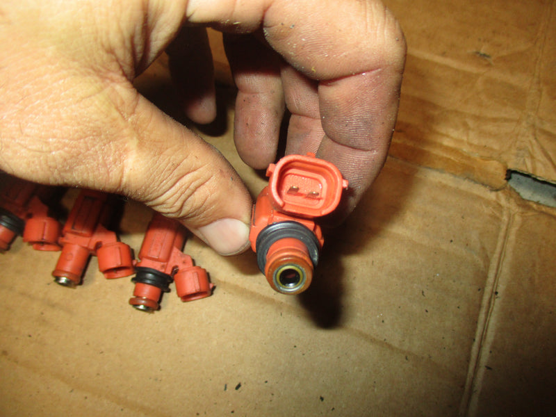 Johnson/Suzuki 90 hp 4 stroke outboard fuel injector set (15710-65D00)