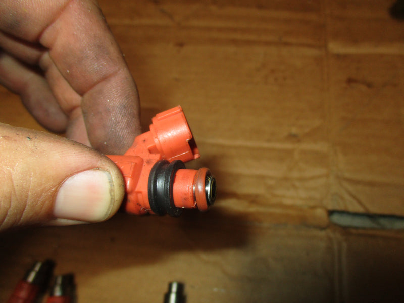 Johnson/Suzuki 90 hp 4 stroke outboard fuel injector set (15710-65D00)