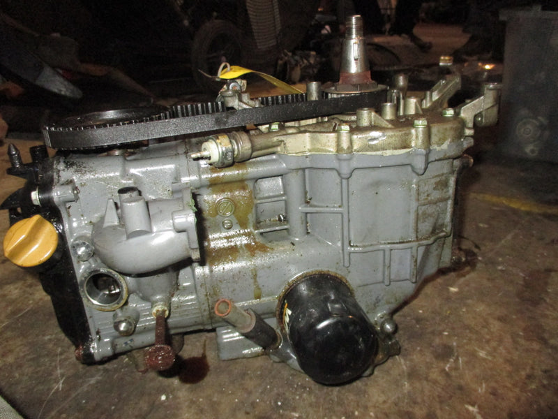 Honda BF20 20hp 4 stroke outboard crankcase powerhead