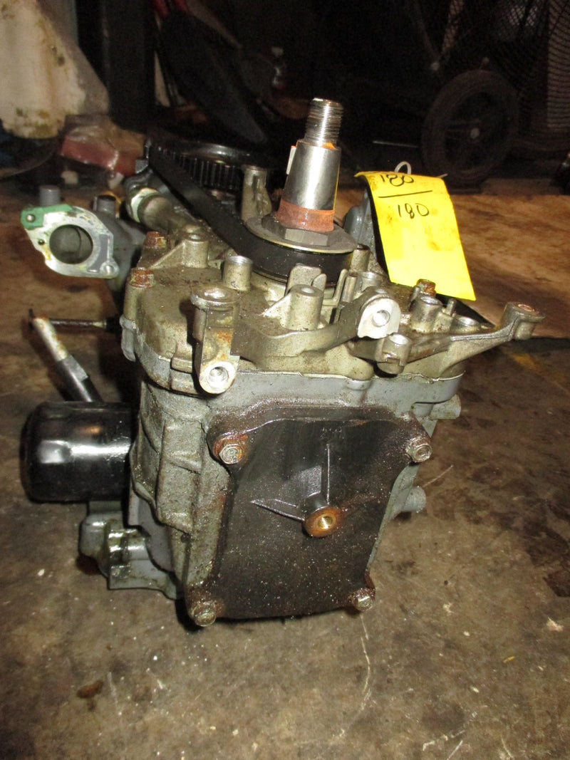 Honda BF20 20hp 4 stroke outboard crankcase powerhead