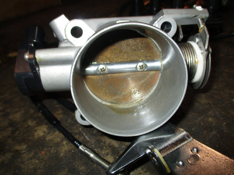 Suzuki DF175 outboard throttle body (13300-96J00)
