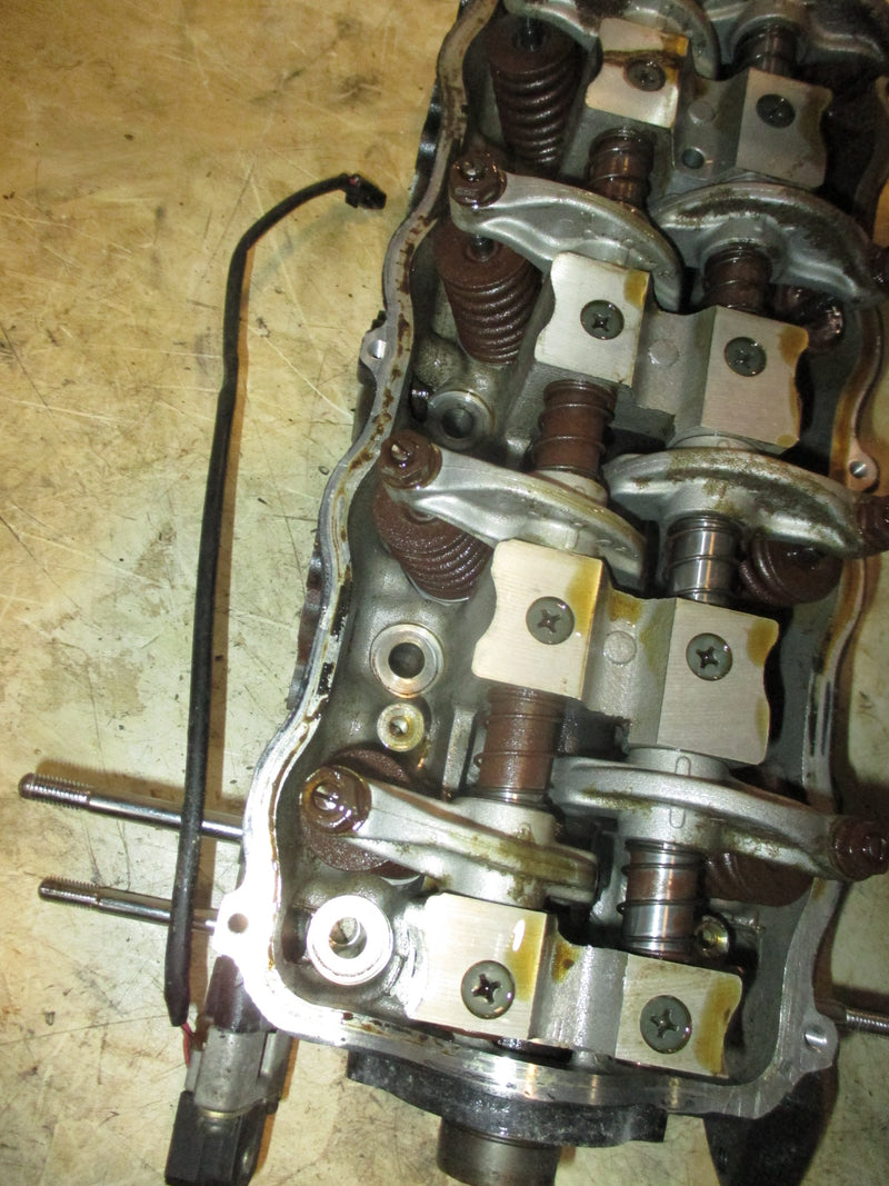 Suzuki DF70 70hp 4 stroke outboard cylinder head