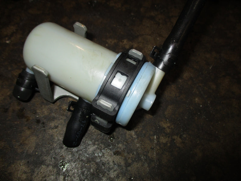Suzuki DF175 outboard fuel filter (15410-96J00)