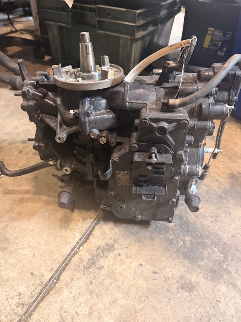 Evinrude 40hp 2 Stroke Outboard Crankcase Powerhead