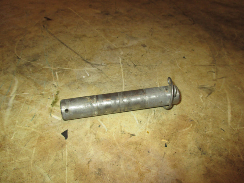 Johnson 70hp 2 stroke outboard upper trim pin (320792)