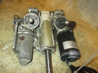 Load image into Gallery viewer, Johnson 90hp 2 stroke outboard tilt trim unit
