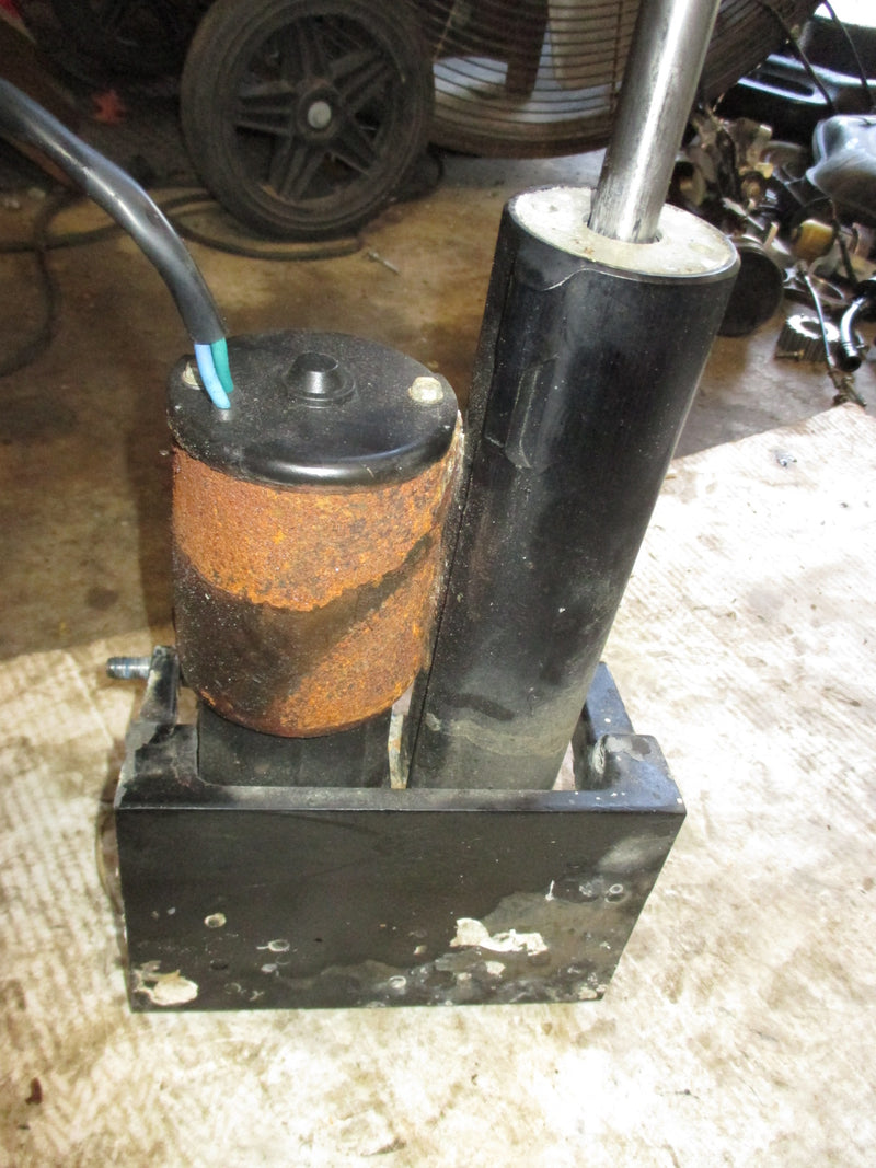 Mercury 90hp 4 stroke outboard tilt trim unit