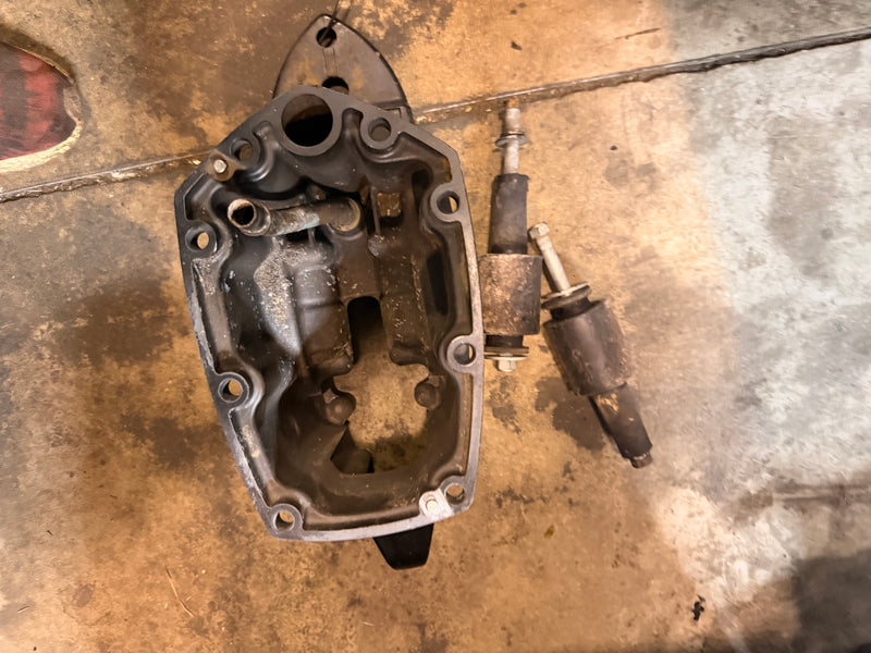Suzuki DF90 90hp Outboard 20" lower Casing (52111-90J02)
