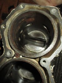 Load image into Gallery viewer, Johnson 90hp 2 stroke outboard crankcase block
