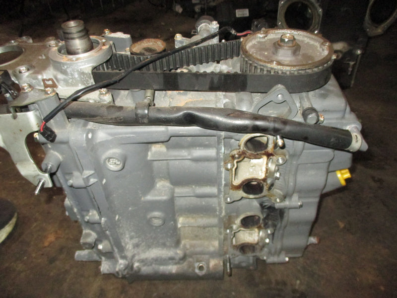 Suzuki DF70 70hp 4 stroke outboard crankcase powerhead