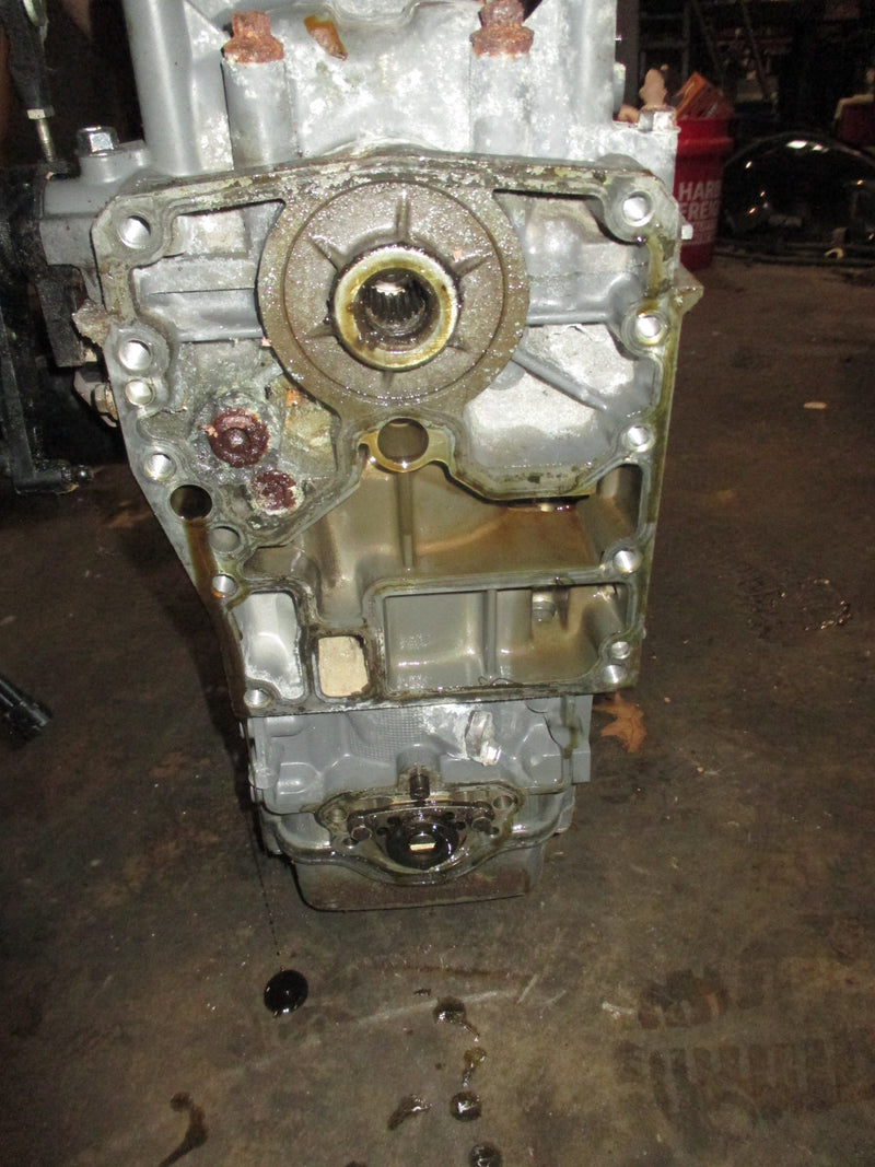 Suzuki DF70 70hp 4 stroke outboard crankcase powerhead