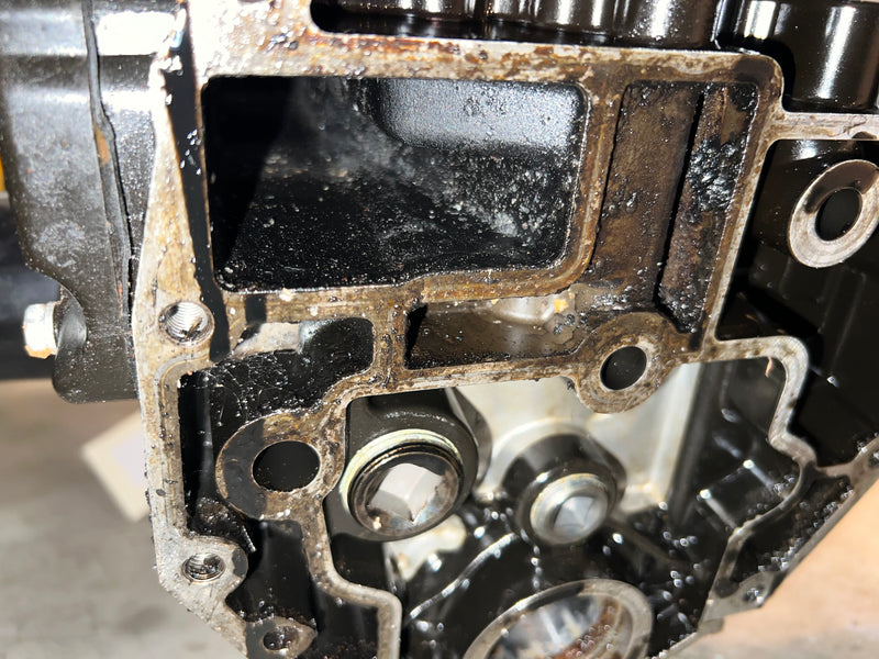 Mercury 50hp 4 stroke outboard crankcase block (857015T6) SOLD AS IS