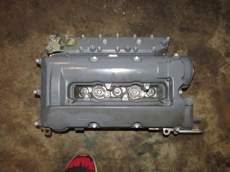 Yamaha 225hp 4 Stroke Outboard Starboard Cylinder head